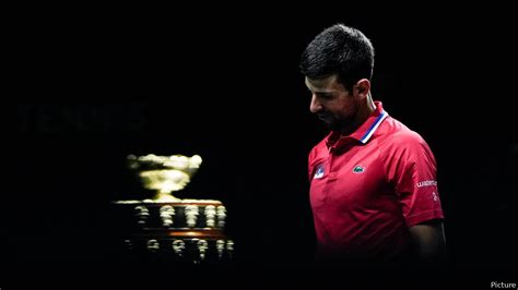 Novak Djokovic Notablemente Frustrado Tras Su Eliminación En La Copa