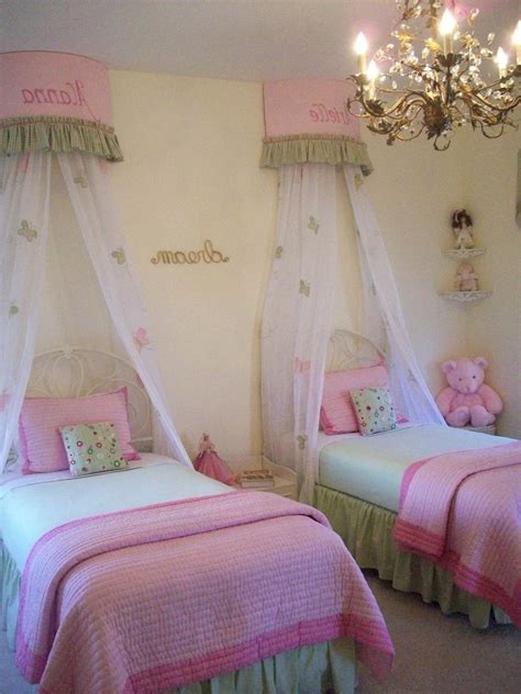 6 видео 1 просмотр обновлен 11 июн. Splendid Wall Mounted Bed Canopy with Decorative Pillows ...