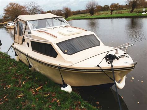 Shetland Microplus 4 Plus 2 River Cruiser for sale from United Kingdom
