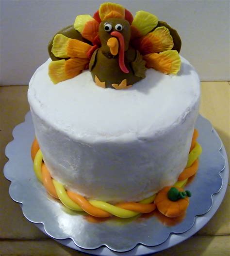Turkey Cake Thanksgiving Cake Almond Buttercream With Turkey Made From Fondant Thanksgiving