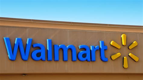 NC Walmart reopens days ahead of schedule after looters ransacked store ...