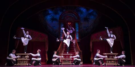 Review Hello Dolly At Starlight Theatre