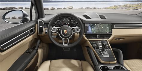 2018 Porsche Cayenne Interior Car Body Design