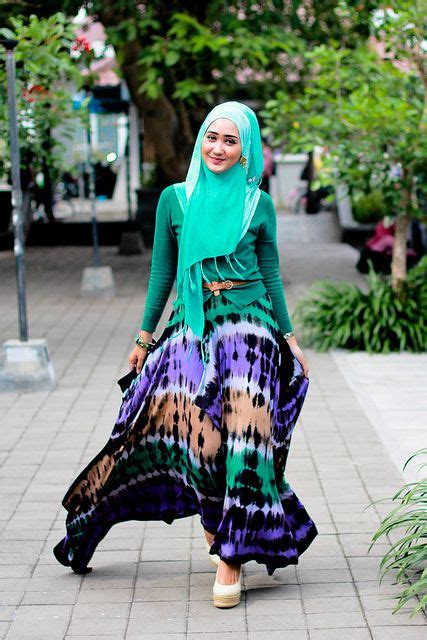 So Gorgeous So Vibrant Love Colors And Patters Hijab Fashion Islamic Fashion Trendy