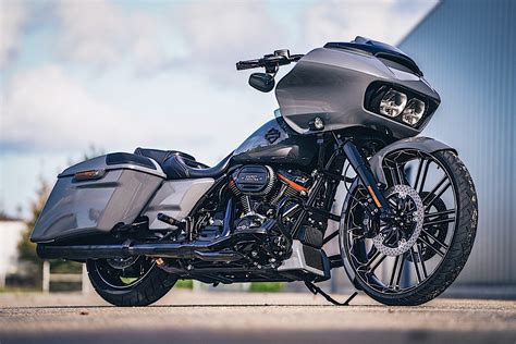 Harley Davidson Cvo Road Glide Greywhaler Goes Soft On Custom Work
