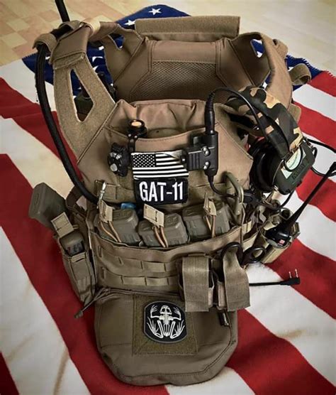 Pin By Trent Saur On Chest Rig Plate Carrier Tactical Armor Tactical Gear Loadout Tactical