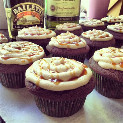 Irish Carbomb Cupcakes Guinness Chocolate Cake With Baileys Frosting