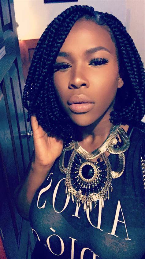 ️hairstyles With Short Box Braids Free Download