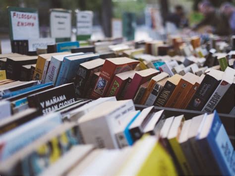 De 15 de julho a 21 de agosto, a praça da califórnia volta a acolher. Venha prestigiar a 64º Feira do Livro em Porto Alegre