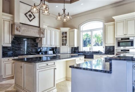 I have countertops that are sky blue. 27 Beautiful Kitchen Color Ideas to Bring Joy to Your Kitchen