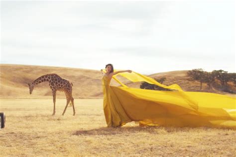 The Best Outfits From Taylor Swifts New Wildest Dreams Music Video