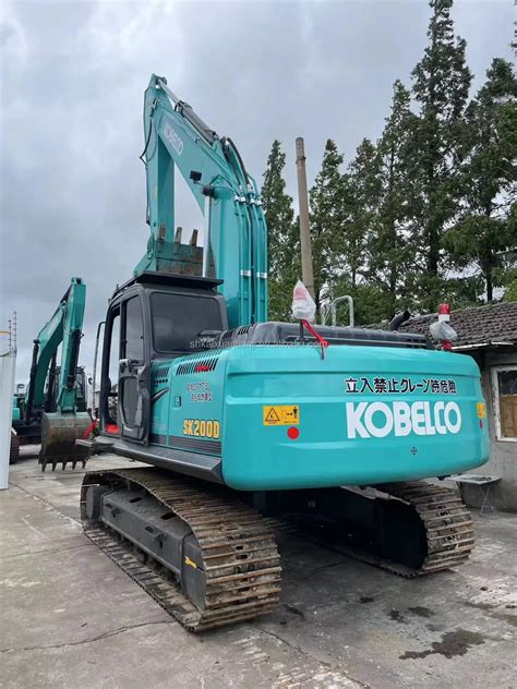 Multi High Quality Used Kobelco Sk200d-8 Hydraulic Crawler Excavator
