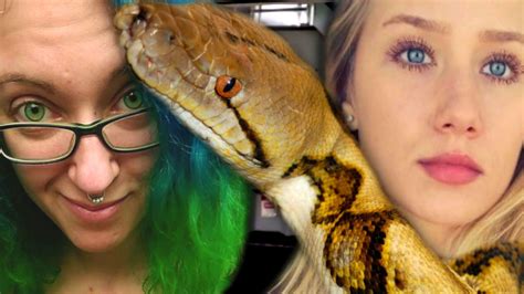 Girls Handle Huge Python Snake Brian Barczyk Youtube