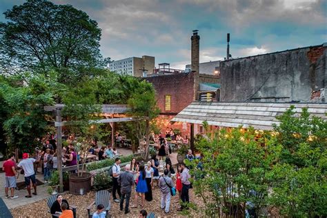 Phillys Beer Gardens Are Sticking Around For A While Eater Philly
