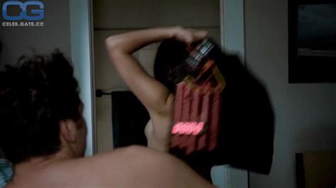 Rashida Jones Nude Pictures Photos Playboy Naked Topless Fappening