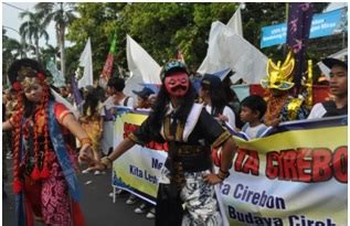 Perumahan taman kejuden plumbon cirebon alamat: Kirab Budaya Dalam Rangka Hari Jadi Kota Cirebon yang Ke ...