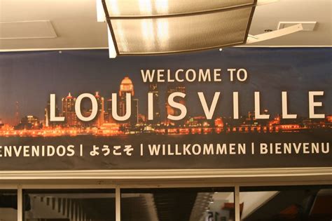Welcome To Louisville This Sign Suddenly Seemed Really Re Flickr