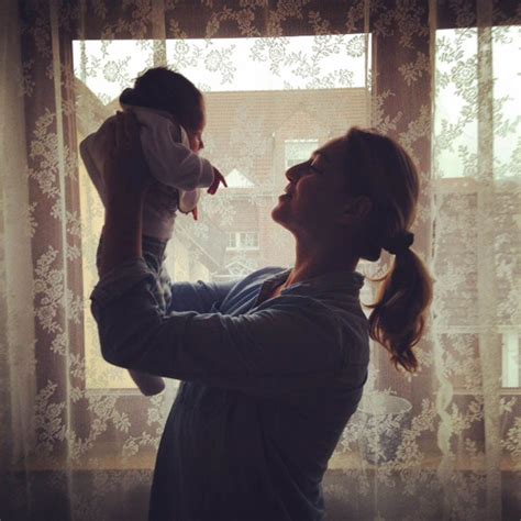 55 Personal Photos That Capture Both The Challenges And The Joy Of Single Motherhood Single