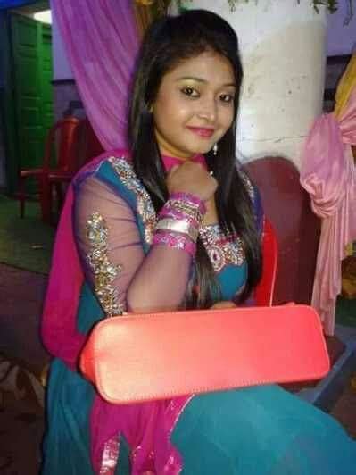 Indian Desi Hot Sexy Girls Indian College Girls Pic7
