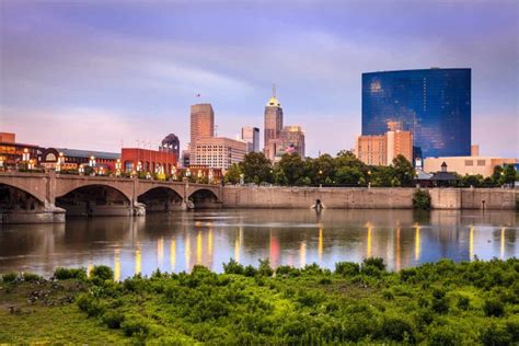 5 Areas Where To Stay In Indianapolis → With Prices