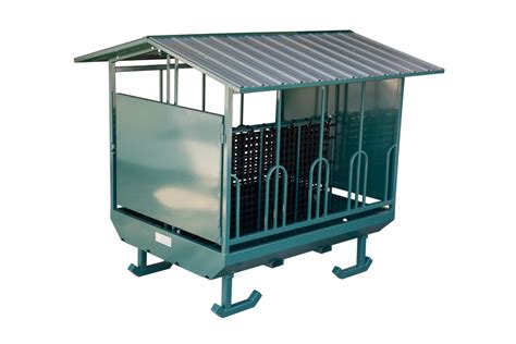 Slow Hay Feeder For Horses Sf Series Farmco Manufacturing