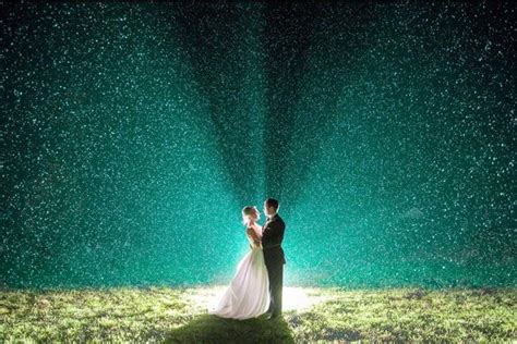 12 Romantic Wedding Photos You Absolutely Must Get Youll Thank Us Later Wedding Photo