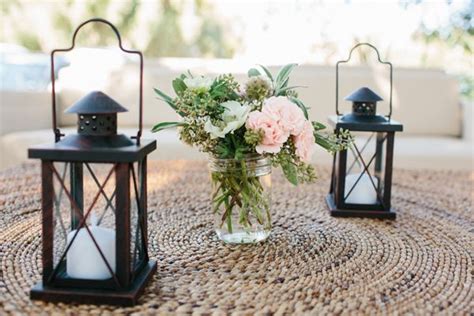 Decorating Your Outdoor Wedding and Reception with Flowers | Woodsy