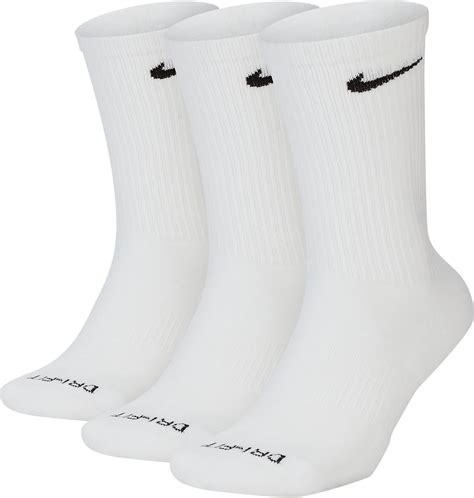 The Top Best Performance Basketball Socks Of