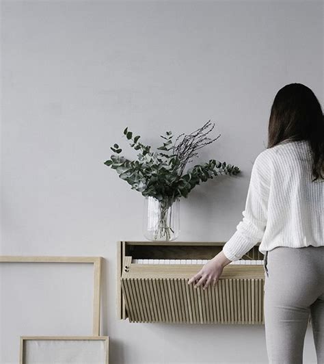Derzeit kostet, eine gute investition für all diejenigen, die eine tastatur im wohnzimmer brauchen. Piano - new interpretation - German Design Graduates in ...