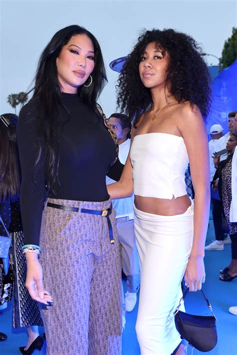 Kimora Lee Simmons Defends Daughters Choice To Become A Model