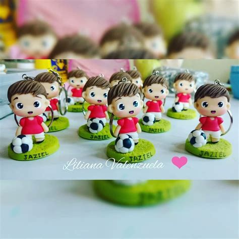 Simple Science: How to Make a Volcano with Kids