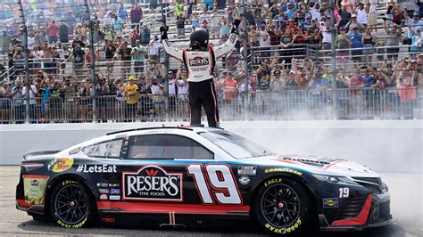 Martin Truex Jr. speaks on NASCAR retirement and McDowell vs. Preece