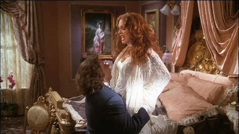 Amy Yasbeck As Mina In Dracula Dead And Loving It Redheadsanctuary