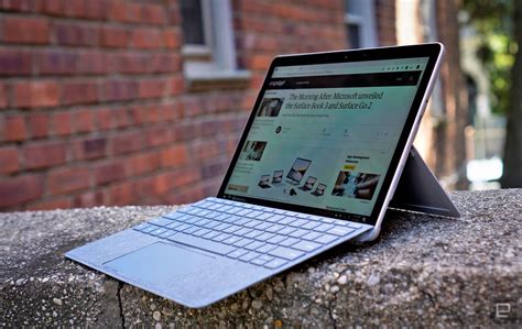 40％割引ホワイト系 在庫あり即出荷可 Microsoft Surface Go 2 ヘッドフォン オーディオ機器ホワイト系 Otaon