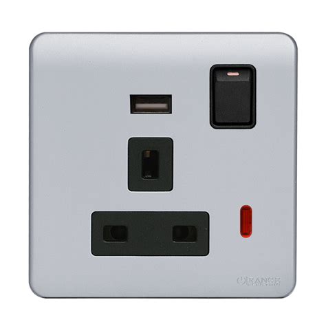 13amp Single Switched Socket Outlet With Indicator 21 Type A Usb