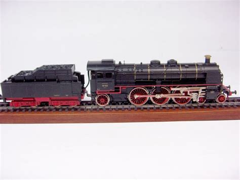 Trix Express H0 32234 Steam Locomotive With Tender Br 185