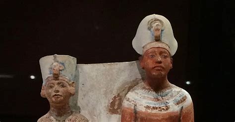 Akhenaten And Nefertiti Illustration World History Encyclopedia