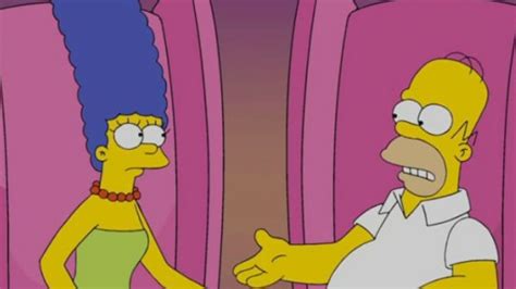 Les Simpson Homer Et Marge Simpson Répondent Aux Rumeurs De Divorce