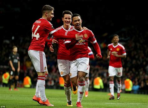 Memphis depay is often criticized for his arrogance as well as his music career. Manchester United 5-1 Midtjylland (agg 6-3): Marcus ...