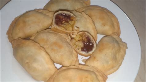 Cara membuat sangat mudah, bahan yang bagi para pecinta coklat, resep kue ini bisa menjadi pilihan untuk dijadikan dessert. RESEP CARA MEMBUAT PASTEL ISI PISANG COKLAT YANG GURIH DILUAR LEMBUT DI DALAM - YouTube