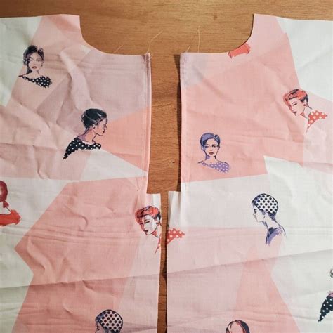 Free pattern & tutorial here. Free Scrubs, Surgical Gown, & Scrub Cap Sewing Pattern ...