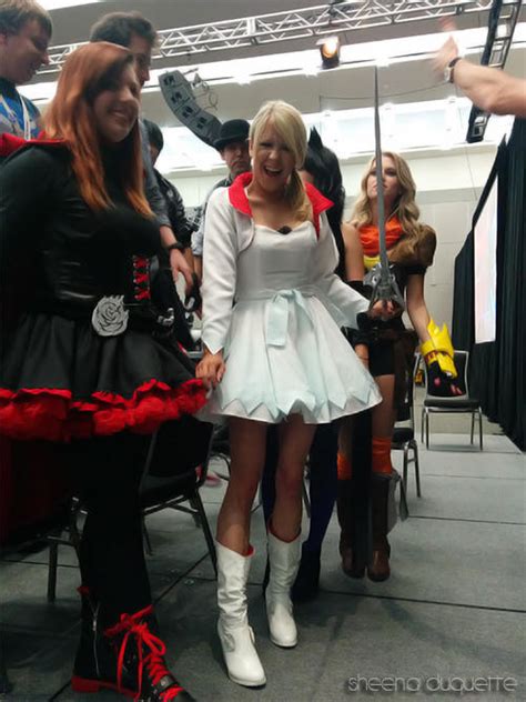 Cosplay RWBY Know Your Meme