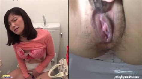 Japanese Caught Masturbating In The Public Toilet Javforme