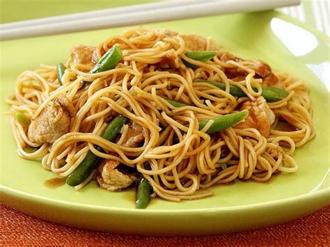 Add the vegetable oil to a large skillet over medium heat. Noodle stir fry recipes | Australian Women's Weekly Food