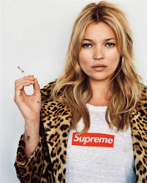 The Cult Of Supreme Cr Fashionbook