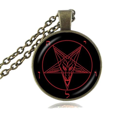 Sataniczny Baphomet Odwrócony Pentagram Wisiorek Gotycki Naszyjnik Kozy