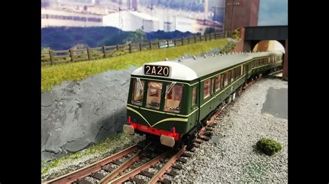 The New Bachmann Class 117 Dmu Review Youtube