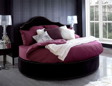 Modern Round Bed Scandinavian House Design
