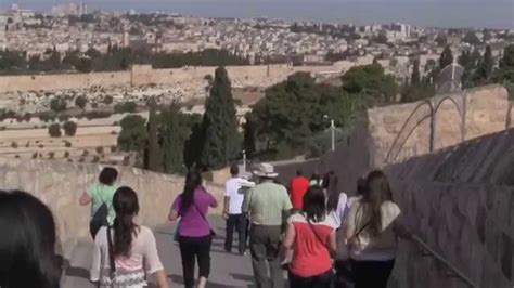 Palm Sunday Path In Israel Youtube
