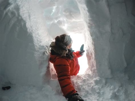 What Its Like To Sleep In A Snow Cave That Girl Outdoors
